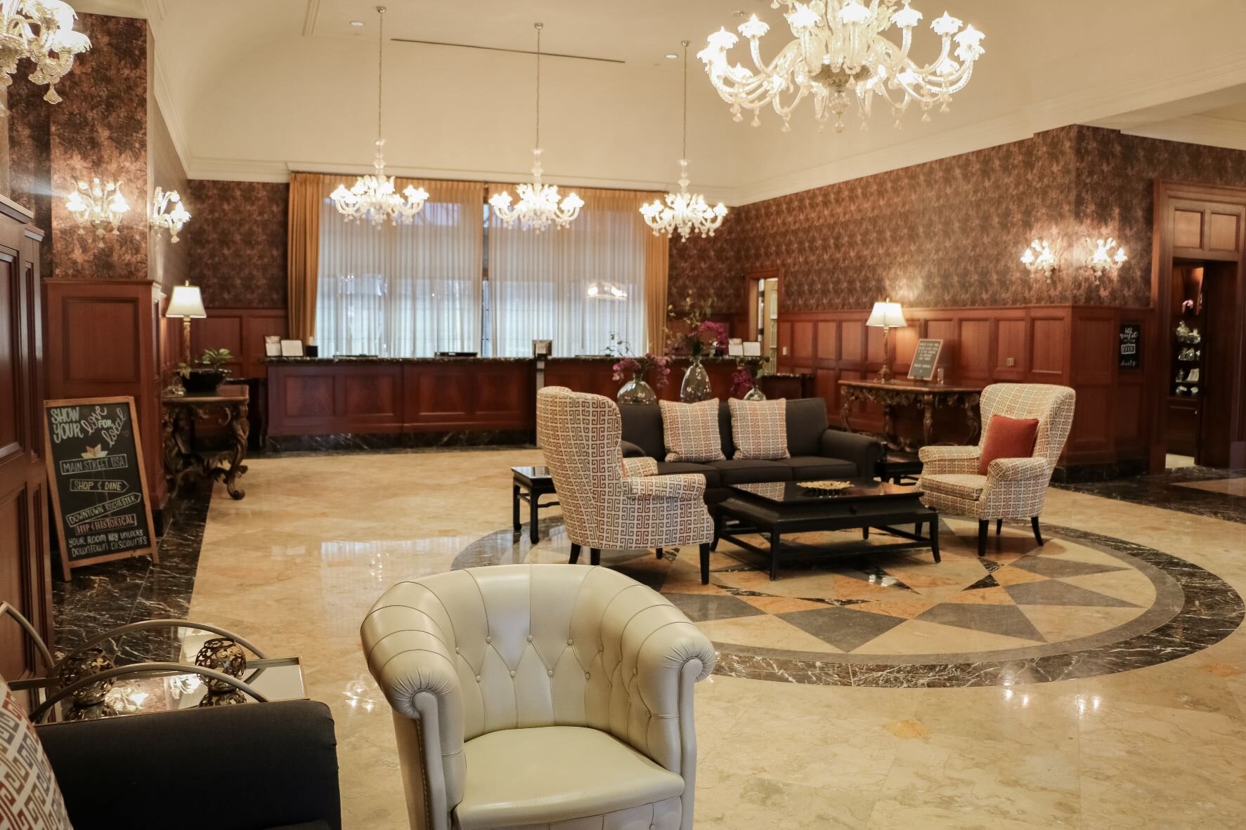 Front Desk at Royal Park Hotel